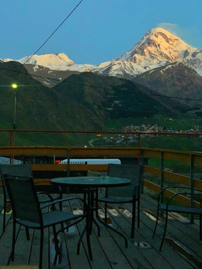 Hotel Elia Kazbegi Bagian luar foto