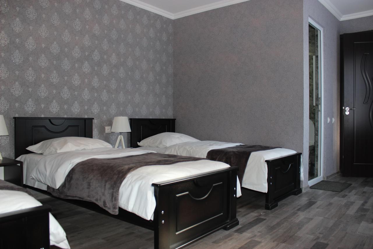 Hotel Elia Kazbegi Bagian luar foto